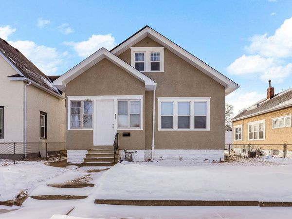 892 Cook Avenue E, Saint Paul, MN 55106