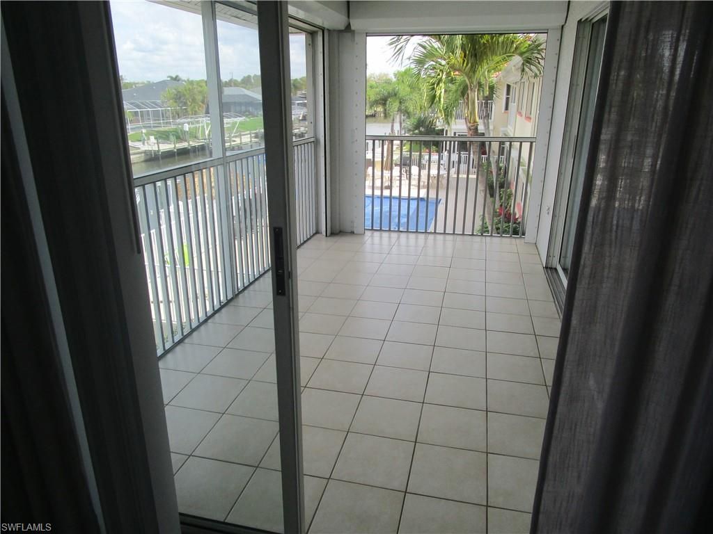 925 SW 47th Ter, Unit 201, Cape Coral, FL 33914 Photo