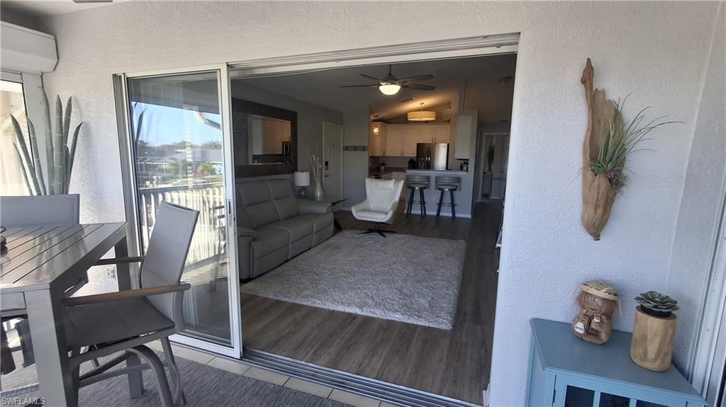 925 SW 47th Ter, Unit 201, Cape Coral, FL 33914 Photo