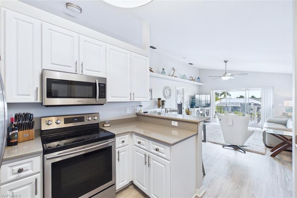 925 SW 47th Ter, Unit 201, Cape Coral, FL 33914 Photo