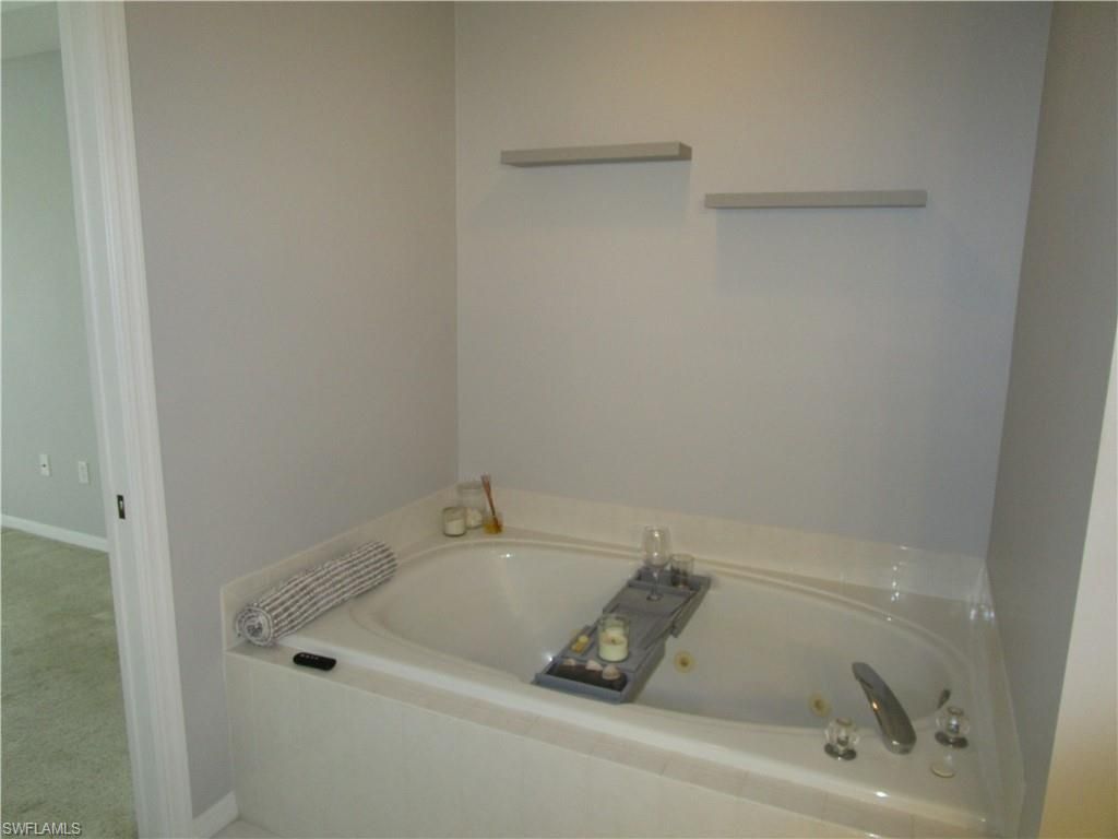 925 SW 47th Ter, Unit 201, Cape Coral, FL 33914 Photo