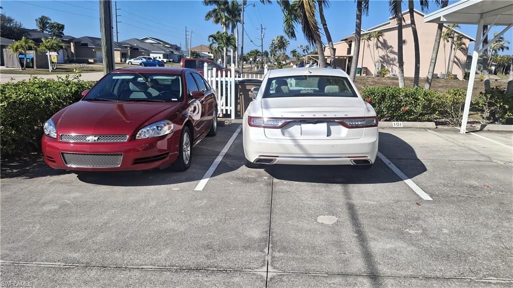 925 SW 47th Ter, Unit 201, Cape Coral, FL 33914 Photo