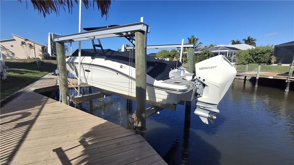 925 SW 47th Ter, Unit 201, Cape Coral, FL 33914 Photo