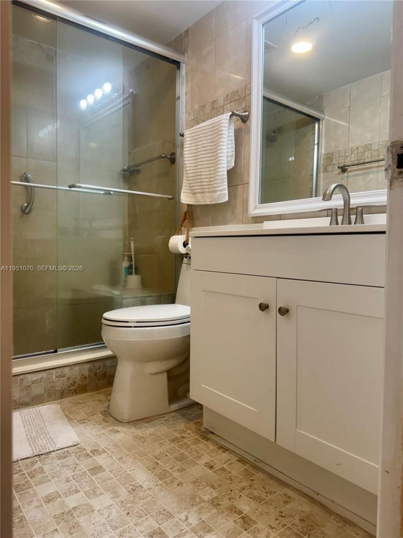 2801 NE 183rd St, Unit 515W, Aventura, FL 33160 Photo