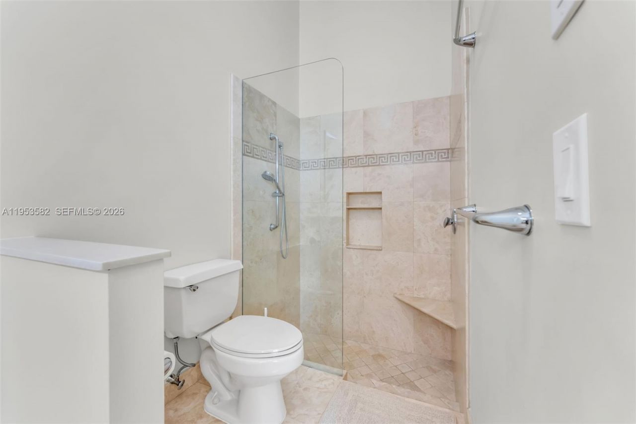 450 NW 201st Ave, Pembroke Pines, FL 33029 Photo