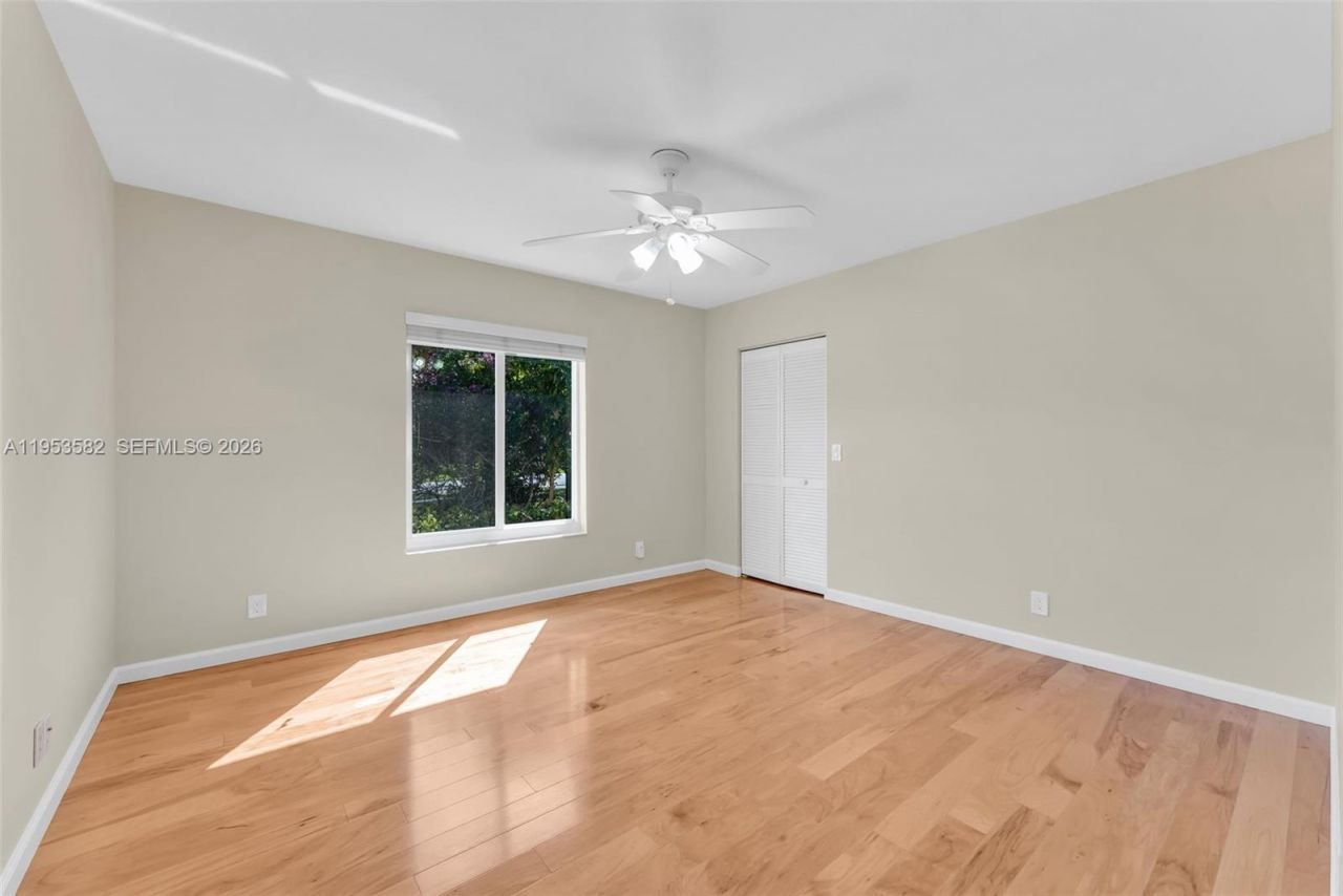 450 NW 201st Ave, Pembroke Pines, FL 33029 Photo