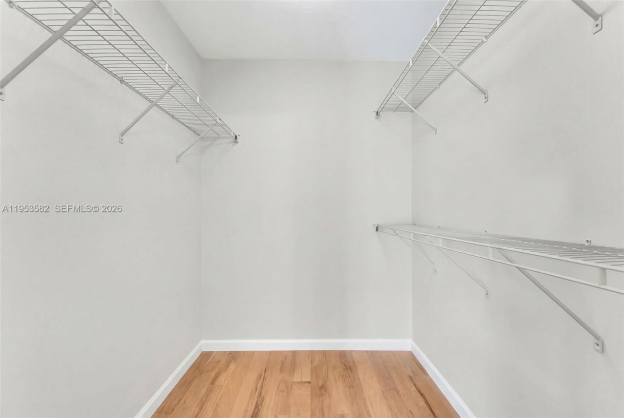 450 NW 201st Ave, Pembroke Pines, FL 33029 Photo