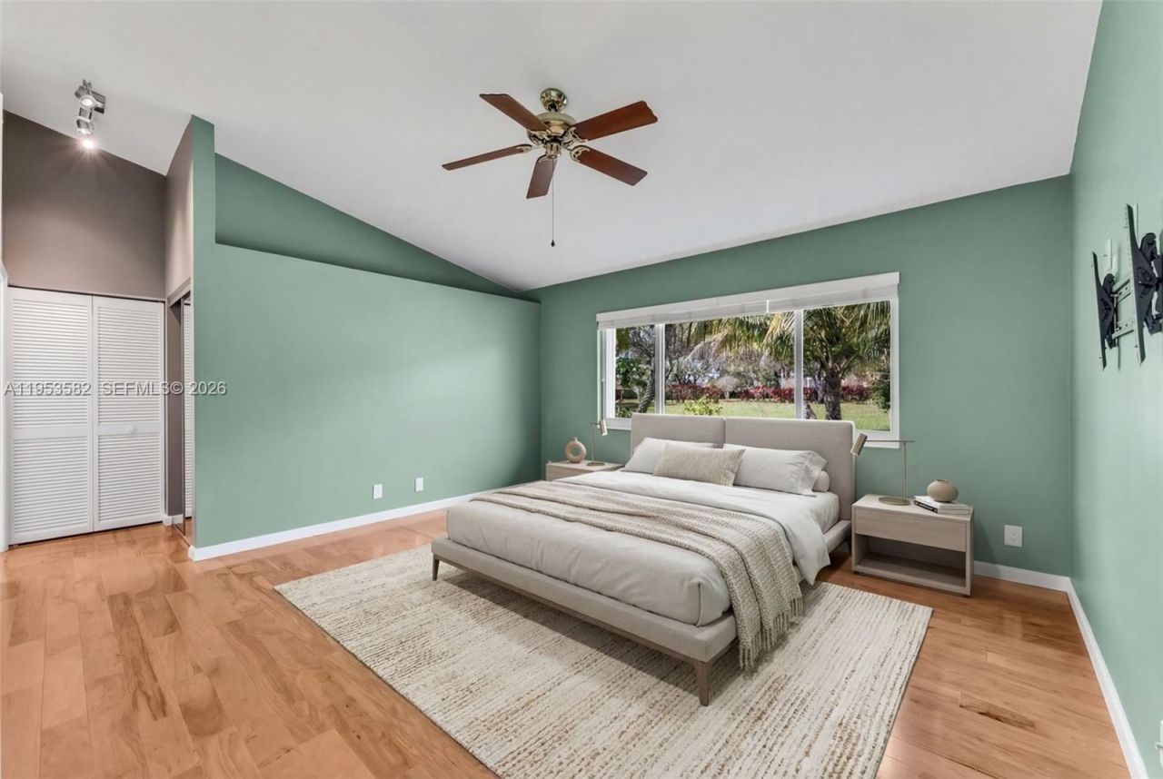 450 NW 201st Ave, Pembroke Pines, FL 33029 Photo