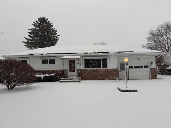 26 Merrydale Drive, Rochester, NY 14624