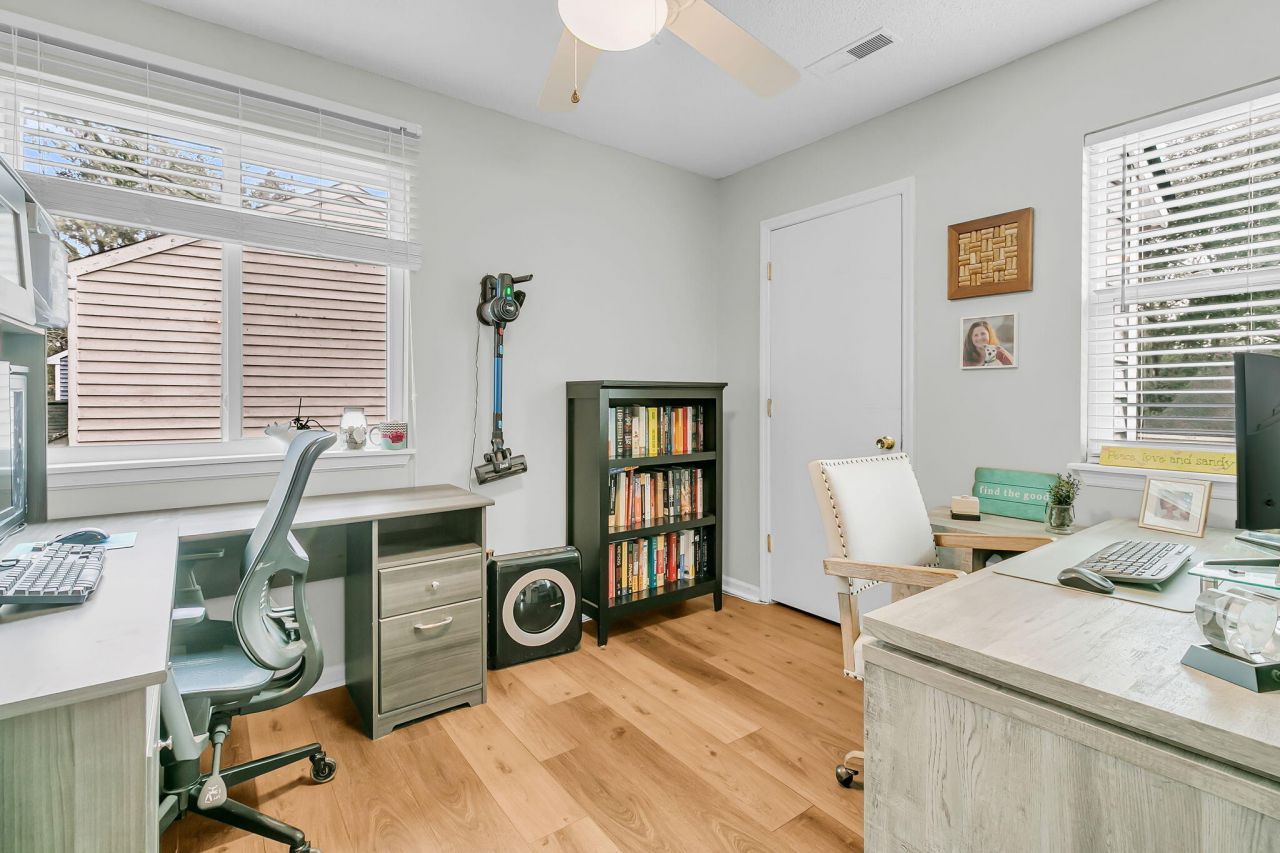 1415 Oaklanding Road Photo 21