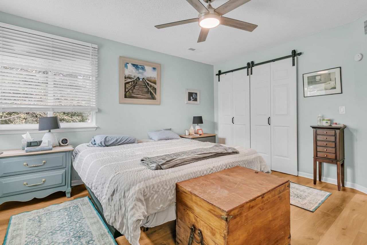 1415 Oaklanding Road Photo 24