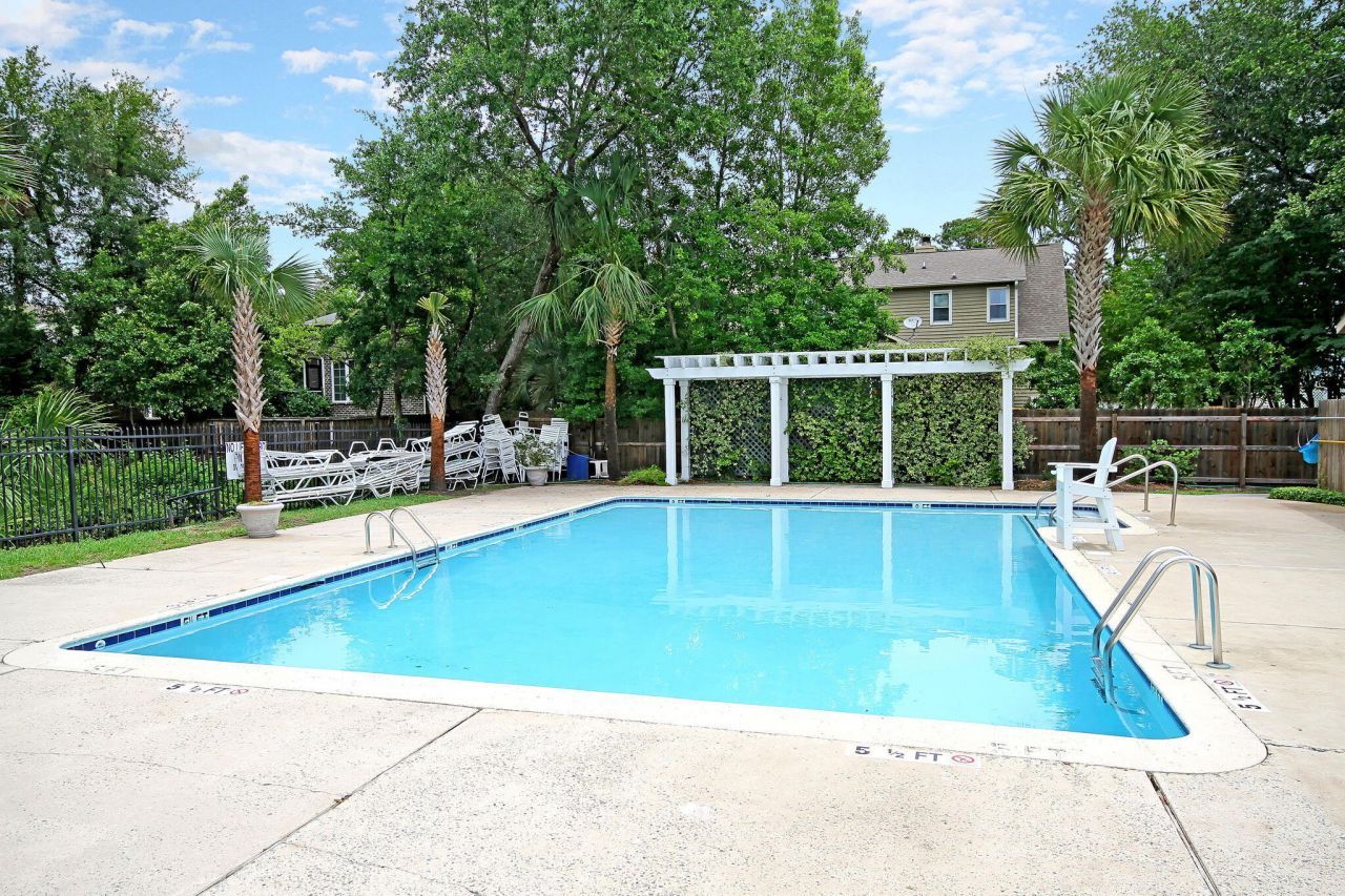 1415 Oaklanding Road Photo 36