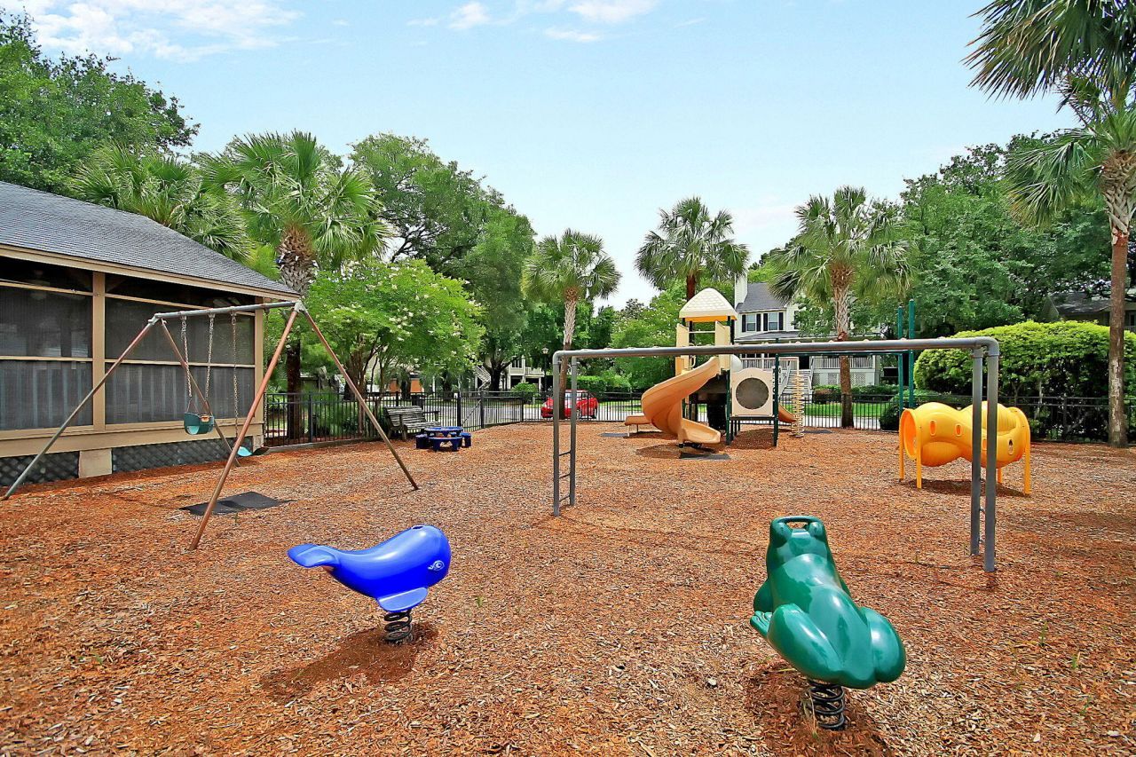 1415 Oaklanding Road Photo 39