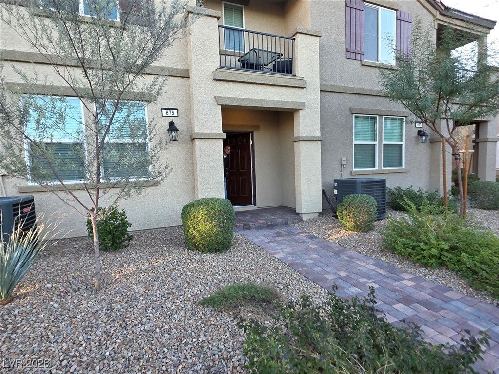 675 Vetiver Lane, Henderson, NV 89015 Main Photo