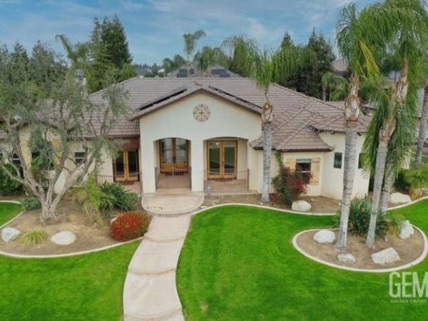 9448 Val Di Chiana, Bakersfield, CA 93314