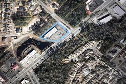 900 S Hwy 17 S photo 4