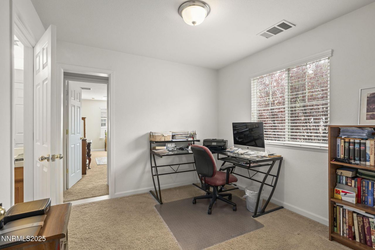 6636 N Latour Street, Sparks, NV 89436 Photo