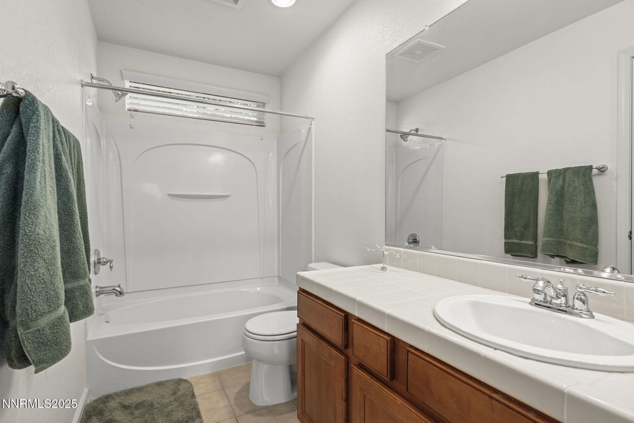 6636 N Latour Street, Sparks, NV 89436 Photo