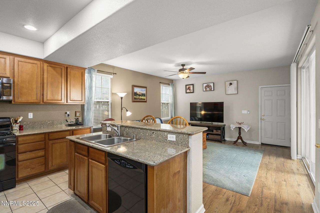 6636 N Latour Street, Sparks, NV 89436 Photo