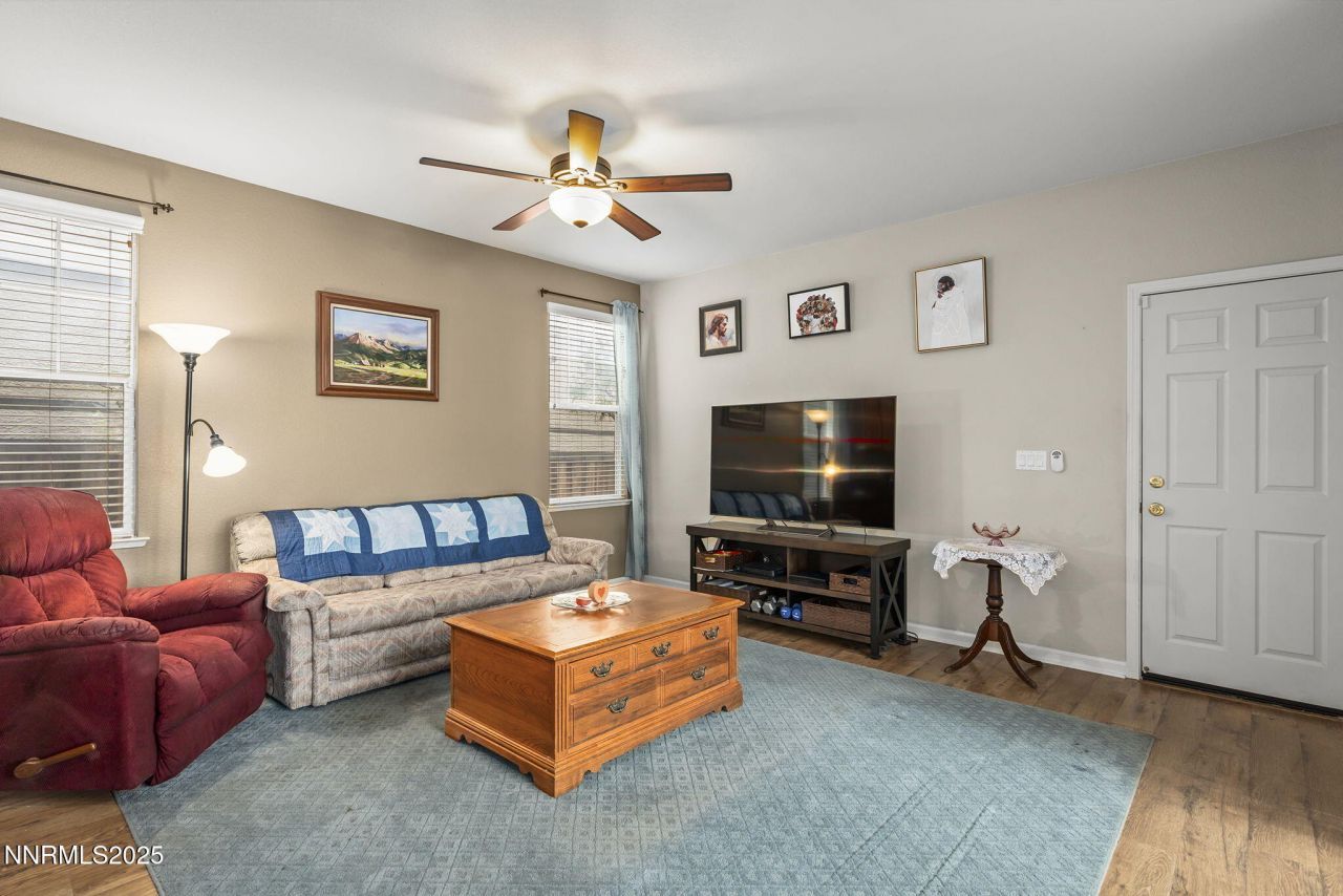 6636 N Latour Street, Sparks, NV 89436 Photo