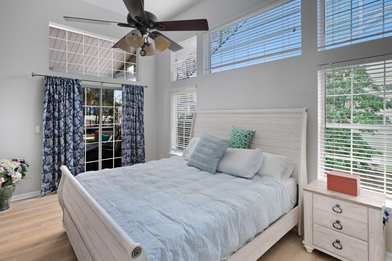 808 Long Drive Road Photo 19