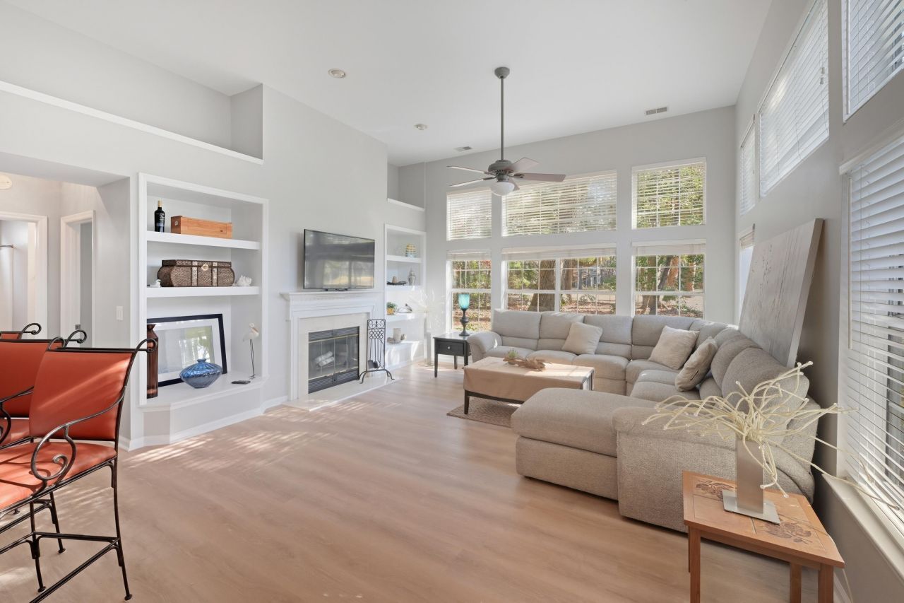 808 Long Drive Road Photo 27