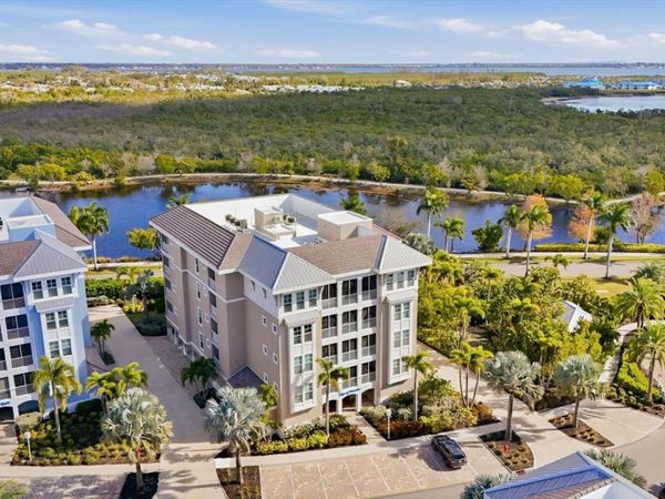 395 ARUBA CIRCLE, Unit 303, BRADENTON, FL 34209