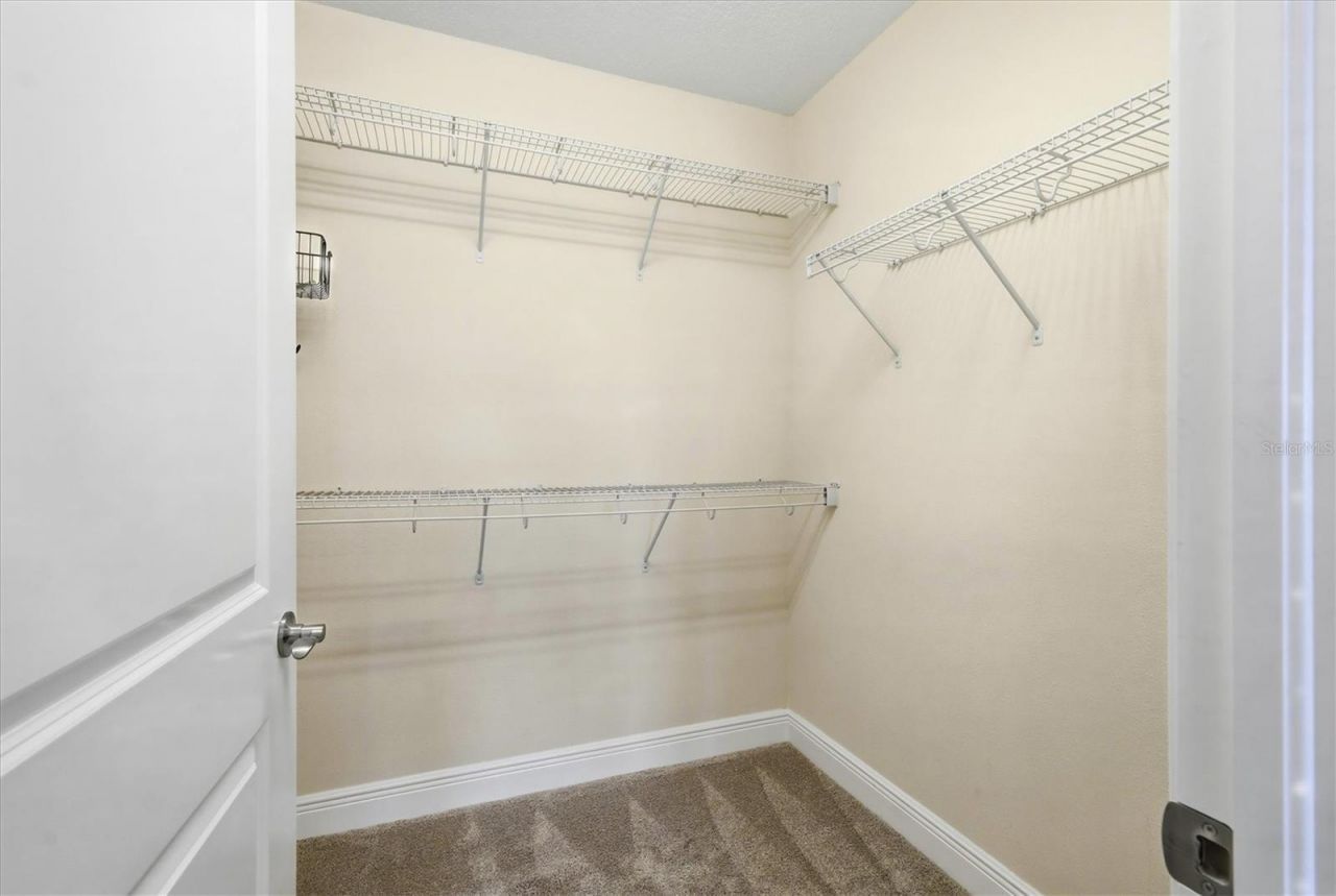 395 Aruba Circle, Unit 303, Bradenton, FL 34209 Photo