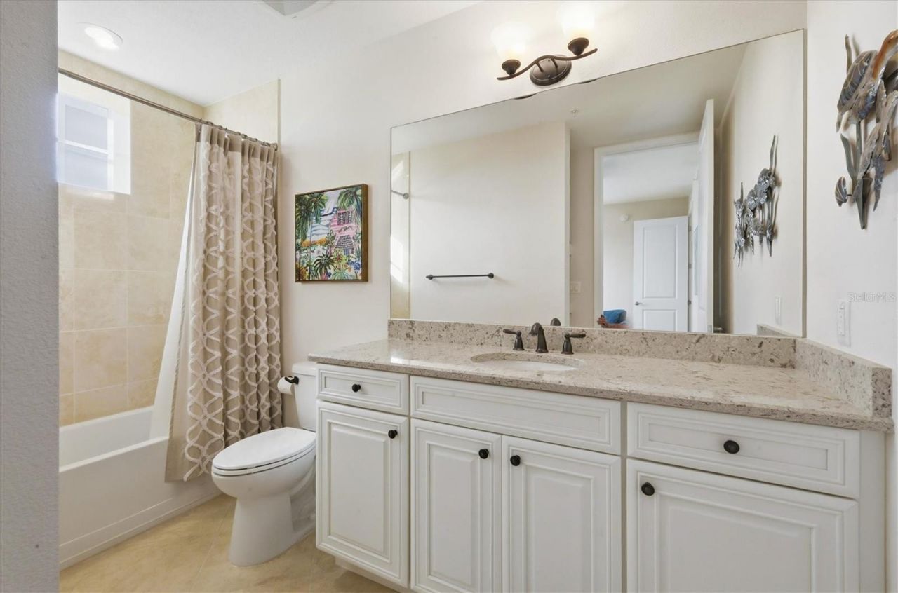 395 Aruba Circle, Unit 303, Bradenton, FL 34209 Photo