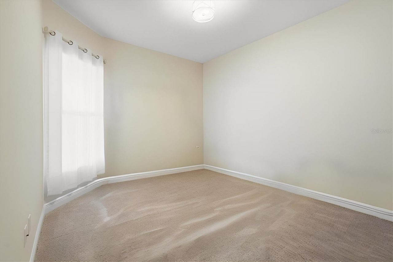 395 Aruba Circle, Unit 303, Bradenton, FL 34209 Photo