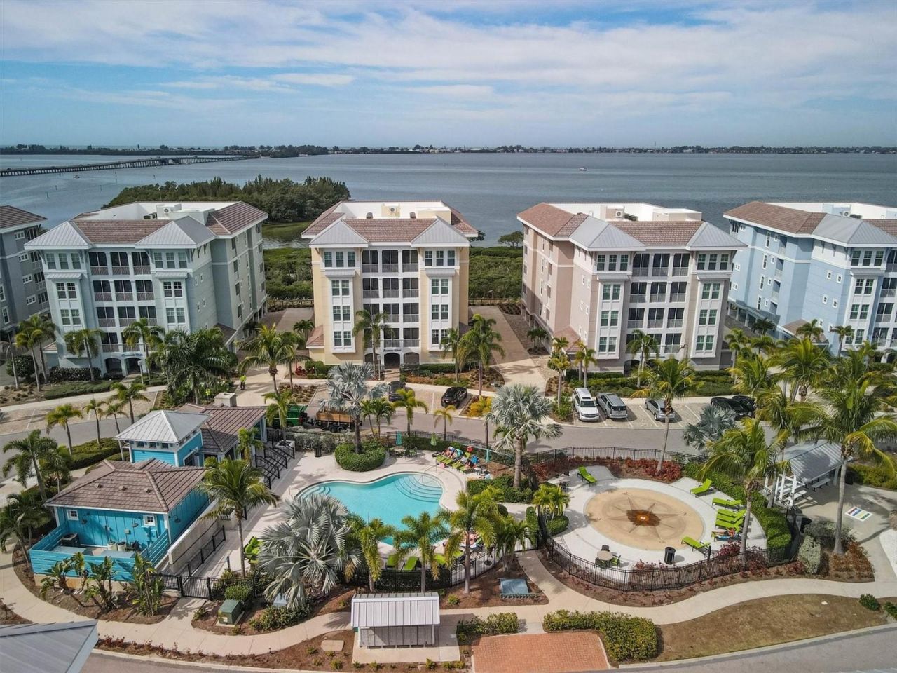 395 Aruba Circle, Unit 303, Bradenton, FL 34209 Photo