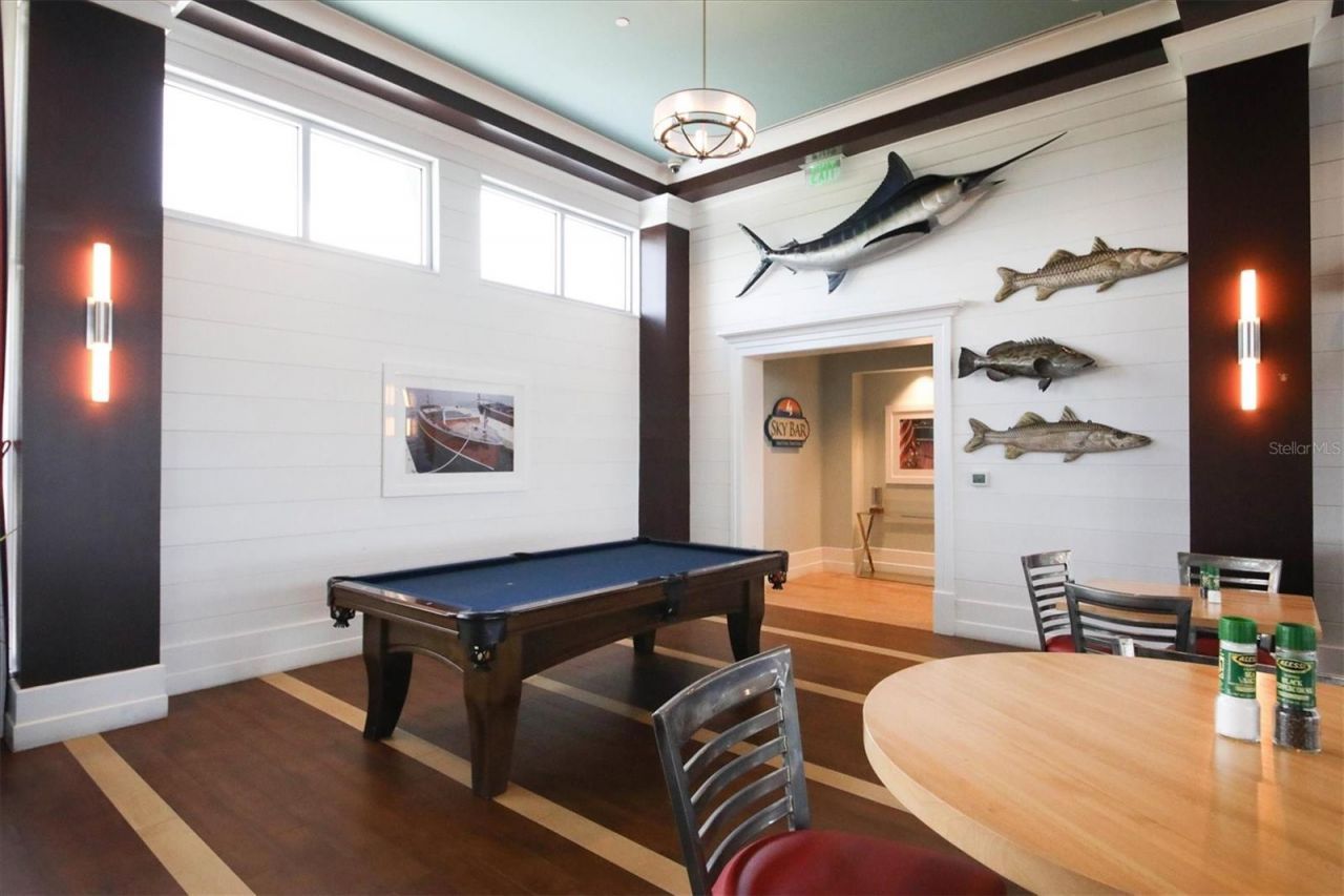 395 Aruba Circle, Unit 303, Bradenton, FL 34209 Photo