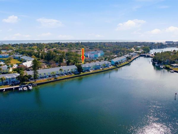 3783 POMPANO, Unit D, ST PETERSBURG, FL 33705