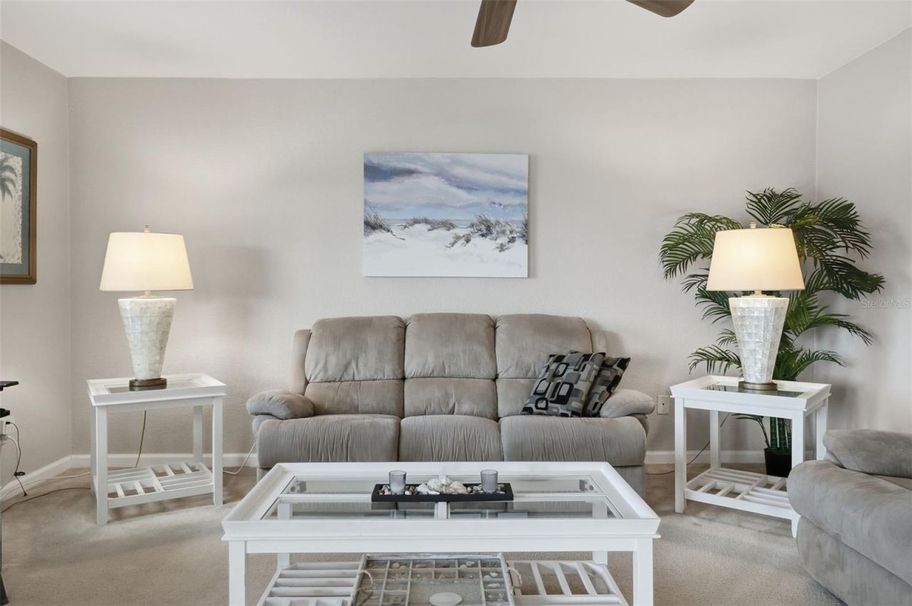 3783 Pompano, Unit D, Saint Petersburg, FL 33705 Photo