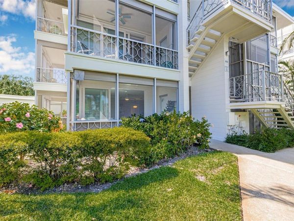 615 10TH AVENUE NE, Unit 1, ST PETERSBURG, FL 33701