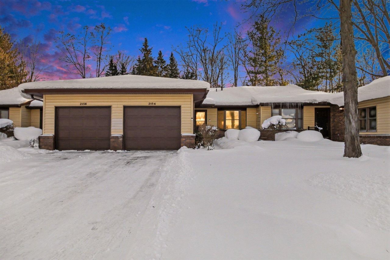 2154 Ter Van Drive Ne, Grand Rapids, MI 49505 Main Photo