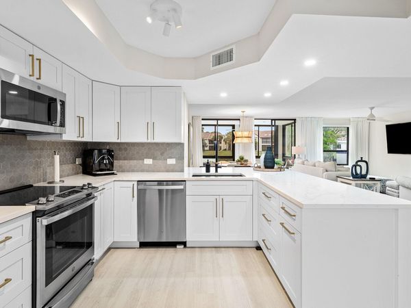 7918 Granada Place, Unit 103, Boca Raton, FL 33433