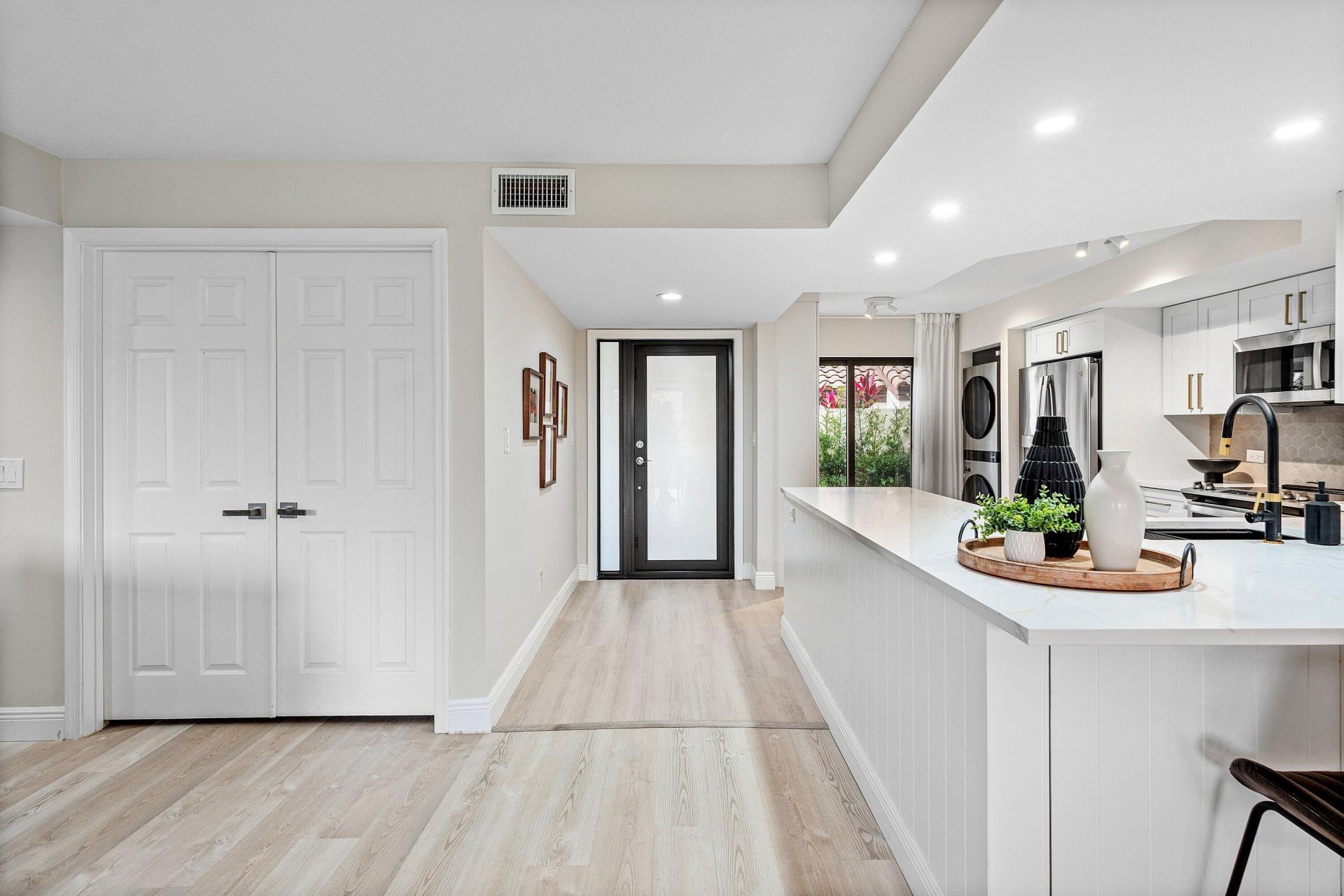 7918 Granada Place, Unit 103, Boca Raton, FL 33433 Photo