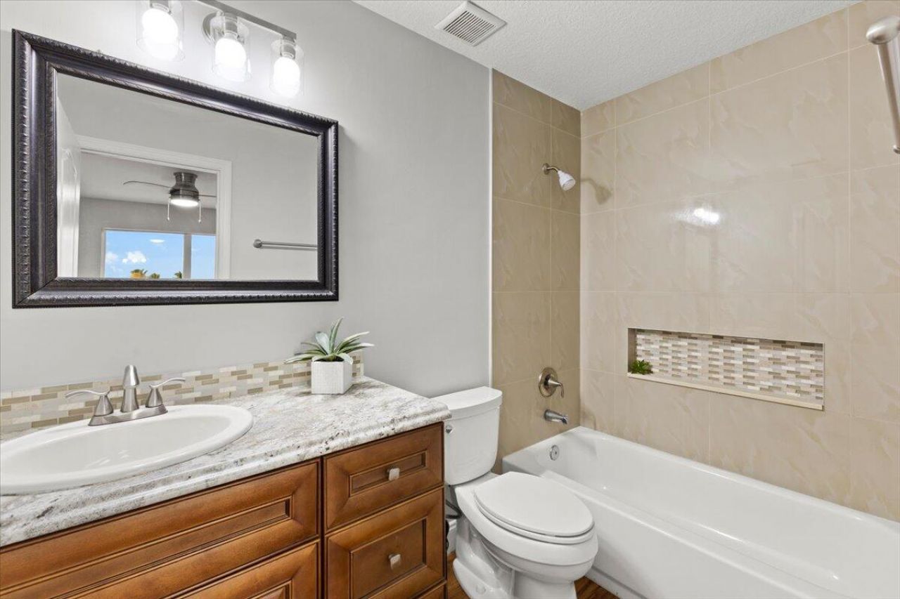 873 NW Waterlily Place, Jensen Beach, FL 34957 Photo