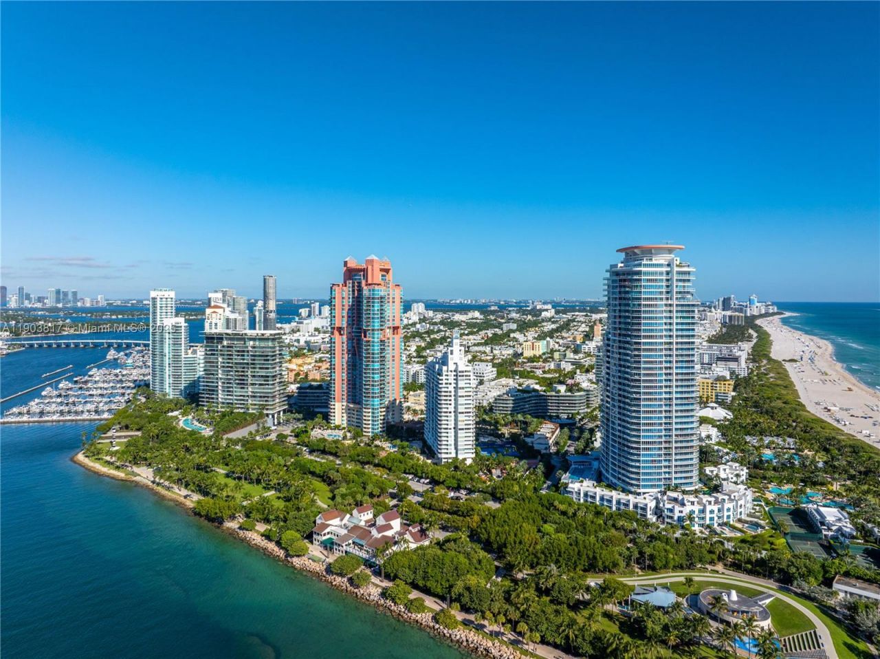 400 S Pointe Dr, Unit 2003, Miami Beach, FL 33139 Photo