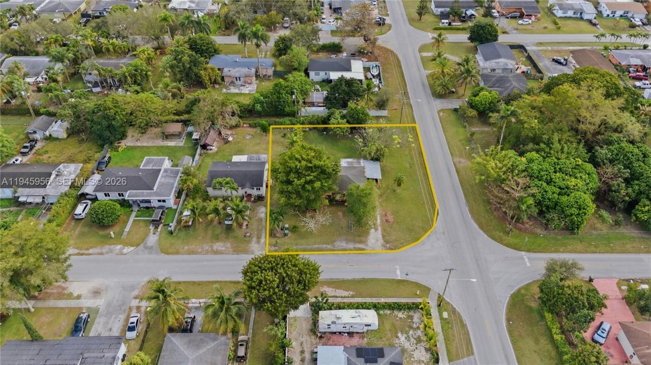 544 NW 12th St, Homestead, FL 33030 Photo