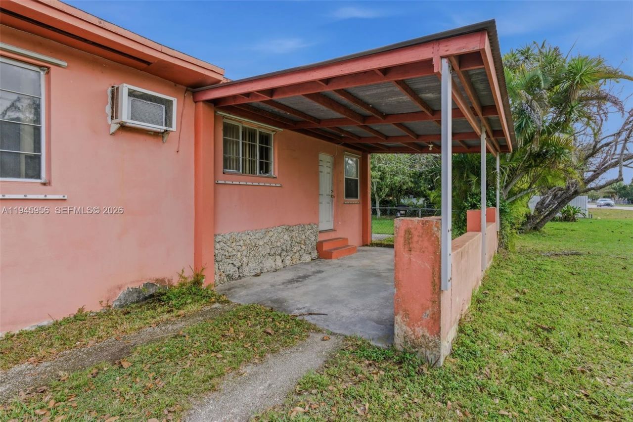 544 NW 12th St, Homestead, FL 33030 Photo
