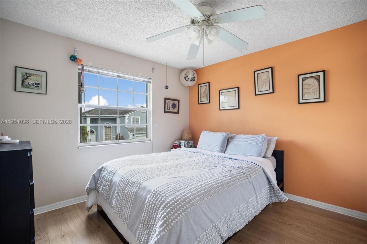 13930 Oak Ridge Dr , Davie, FL 33325 Photo