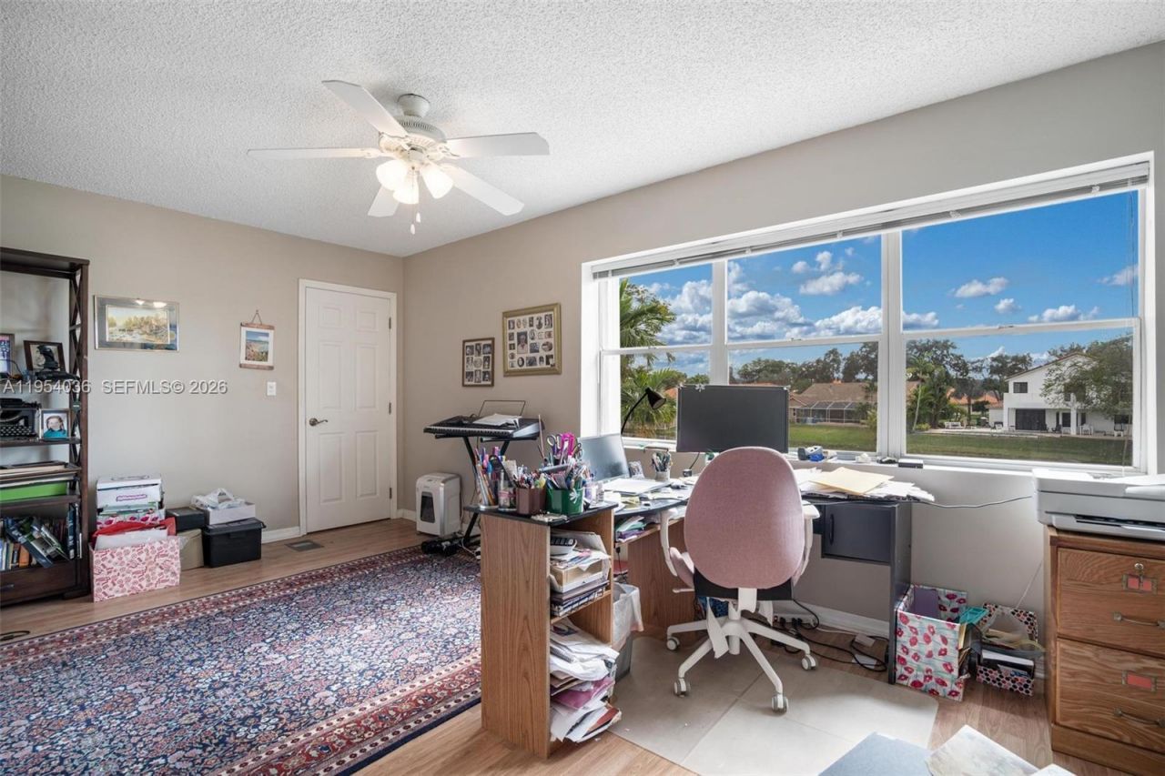 13930 Oak Ridge Dr , Davie, FL 33325 Photo