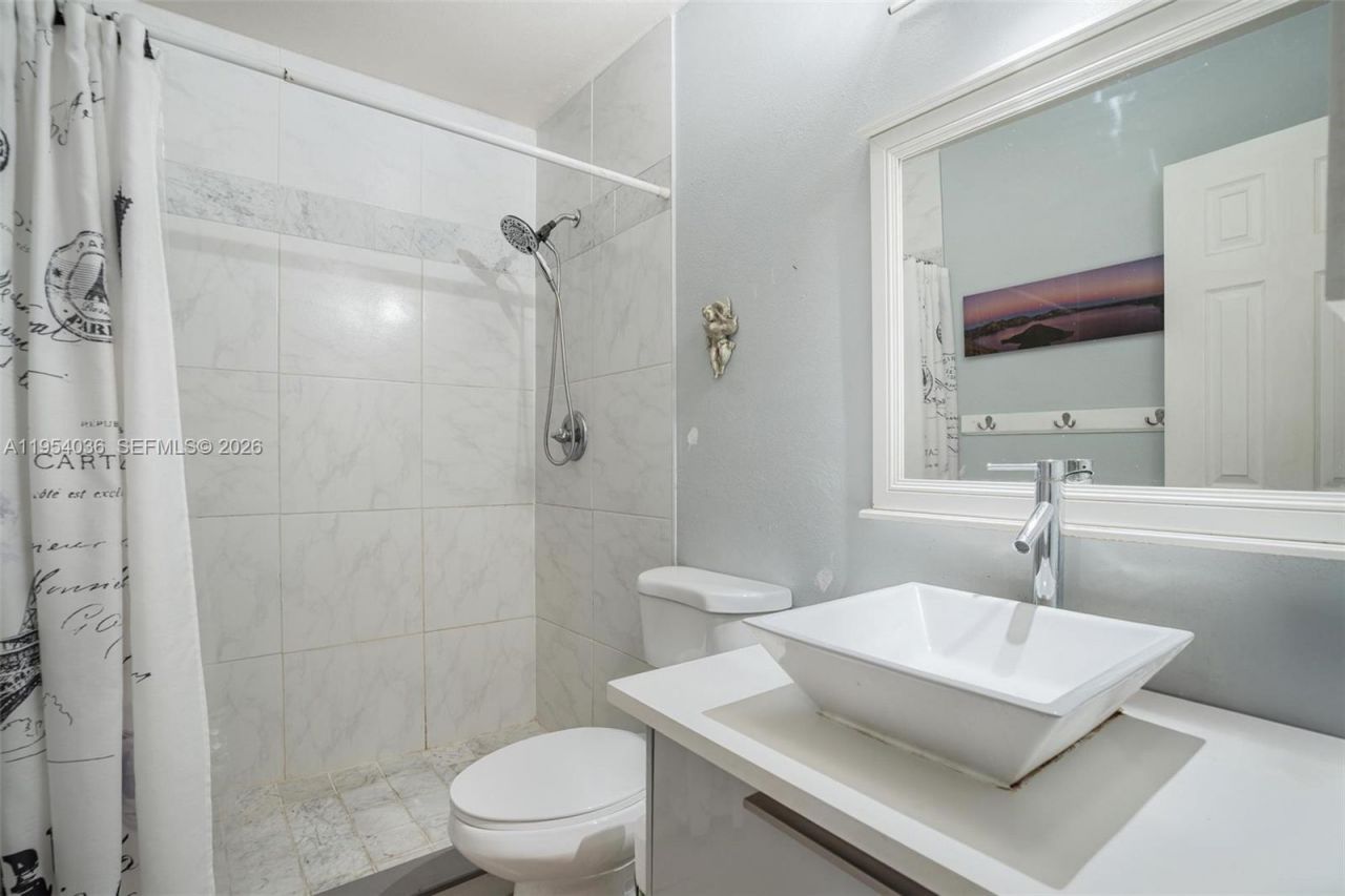 13930 Oak Ridge Dr , Davie, FL 33325 Photo