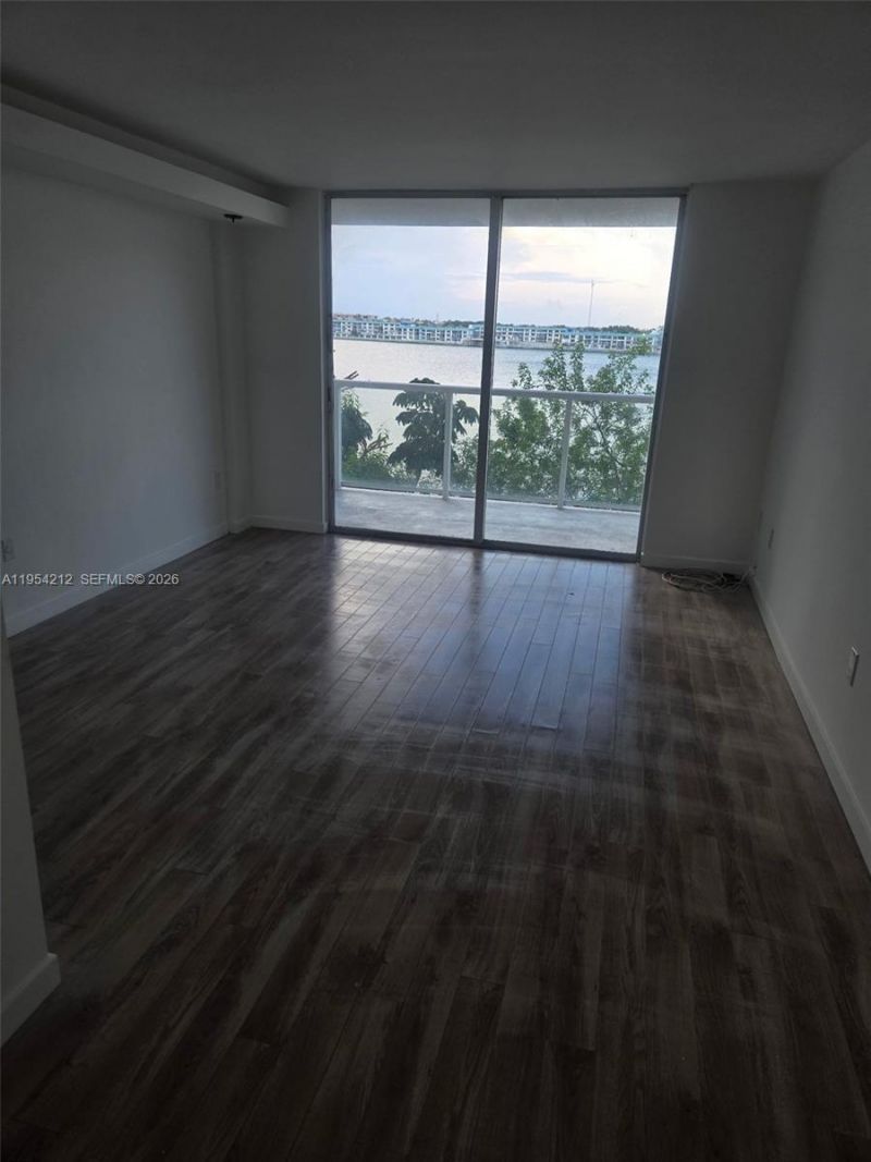 1301 NE Miami Gardens Dr , Unit 314W, Miami, FL 33179 Photo