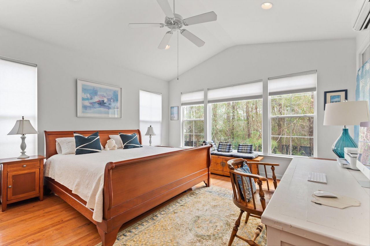 248 Fair Sailing Road Photo 11