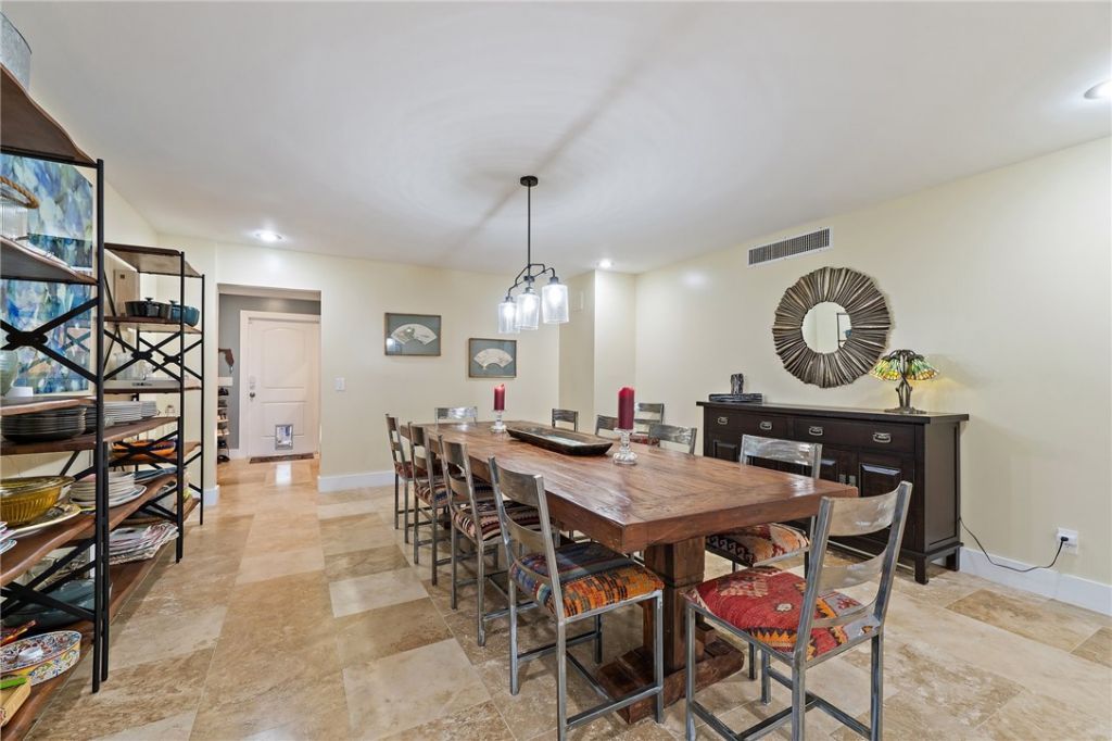 2315 S Indian River Drive, Fort Pierce, FL 34950 Photo