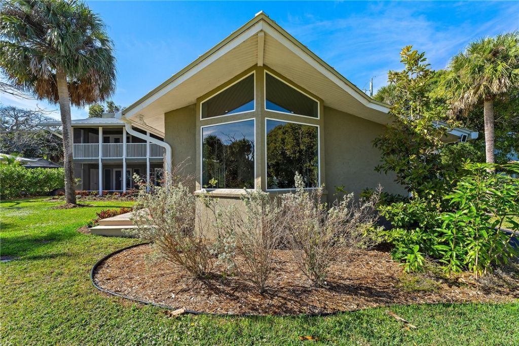 2315 S Indian River Drive, Fort Pierce, FL 34950 Photo