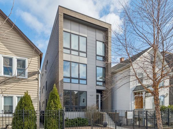 1627 N Campbell Avenue, Unit 1, Chicago, IL 60647